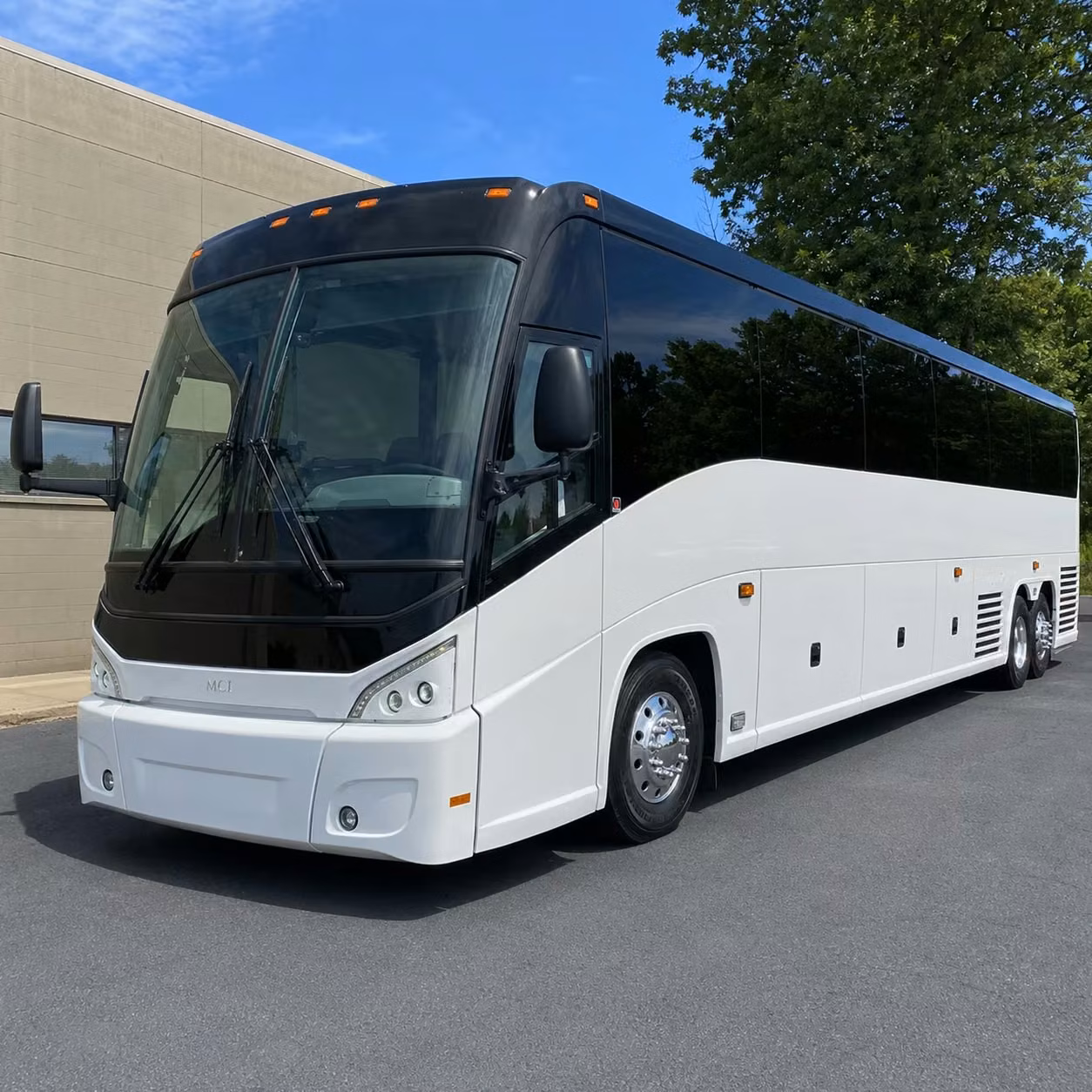 murrieta charter bus rentals for camp pendleton transportation needs