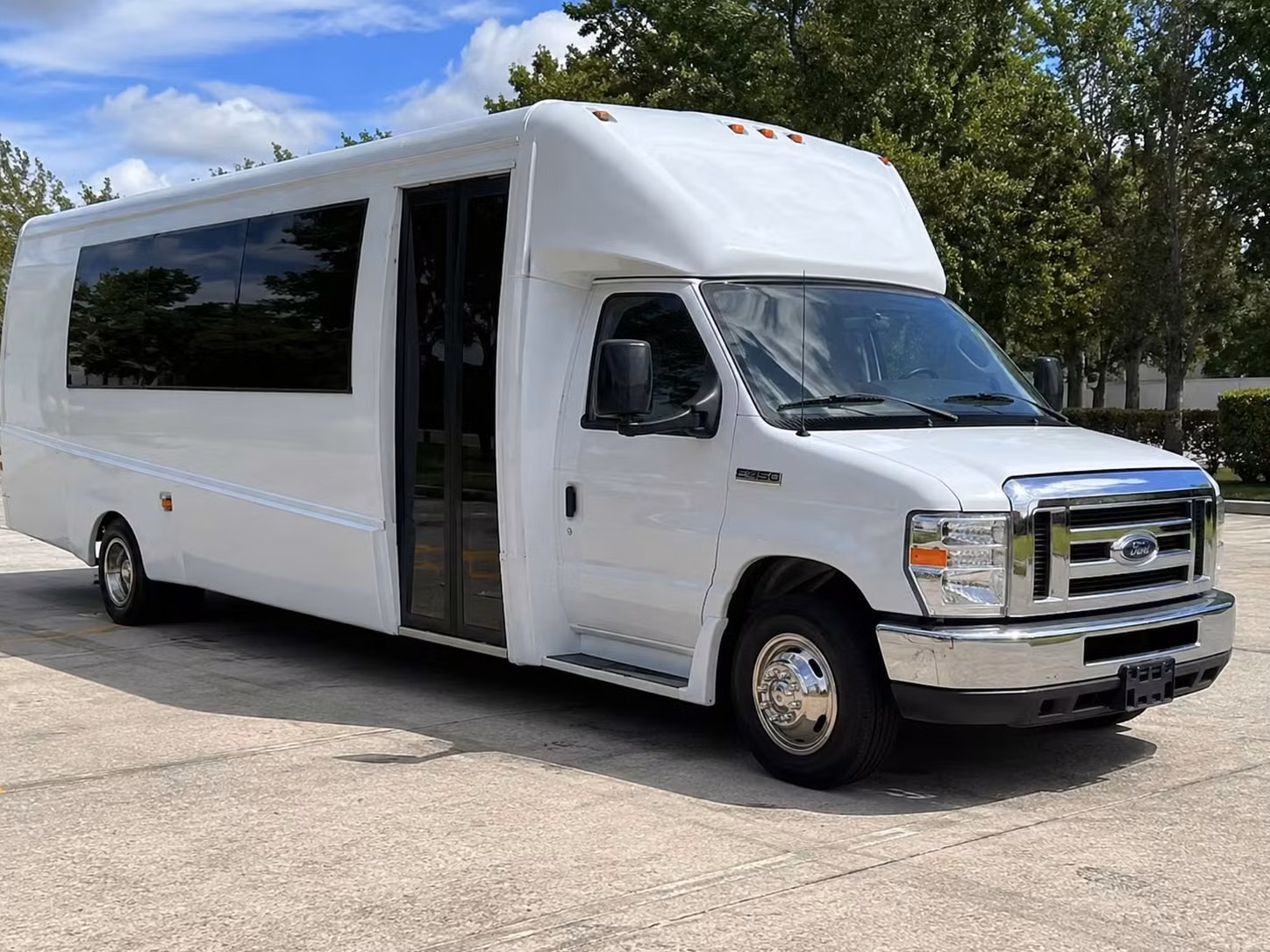 party buses for murrieta prom night because your group deserves more than a rideshare