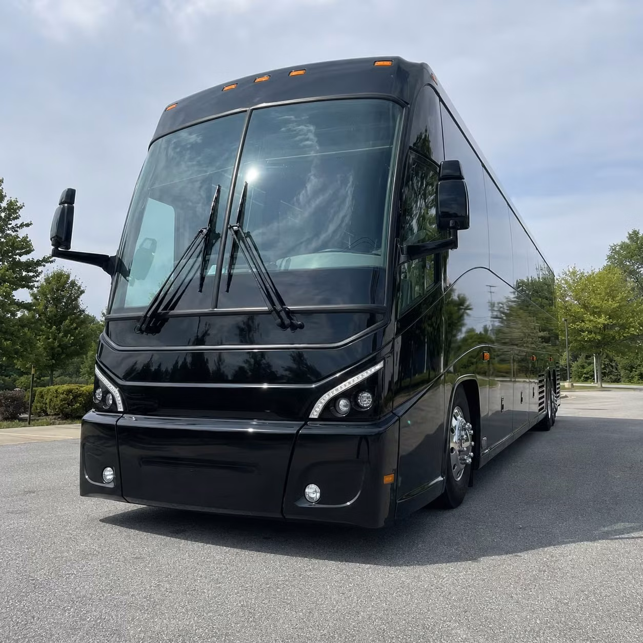 shuttle your team along the i 15 corridor without the commute stress